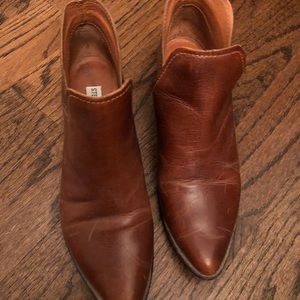Steve Madden Leather booties